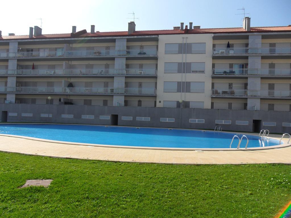 Alojamentos Campo & Mar-T2 Com Piscina Sao Martinho do Porto Εξωτερικό φωτογραφία